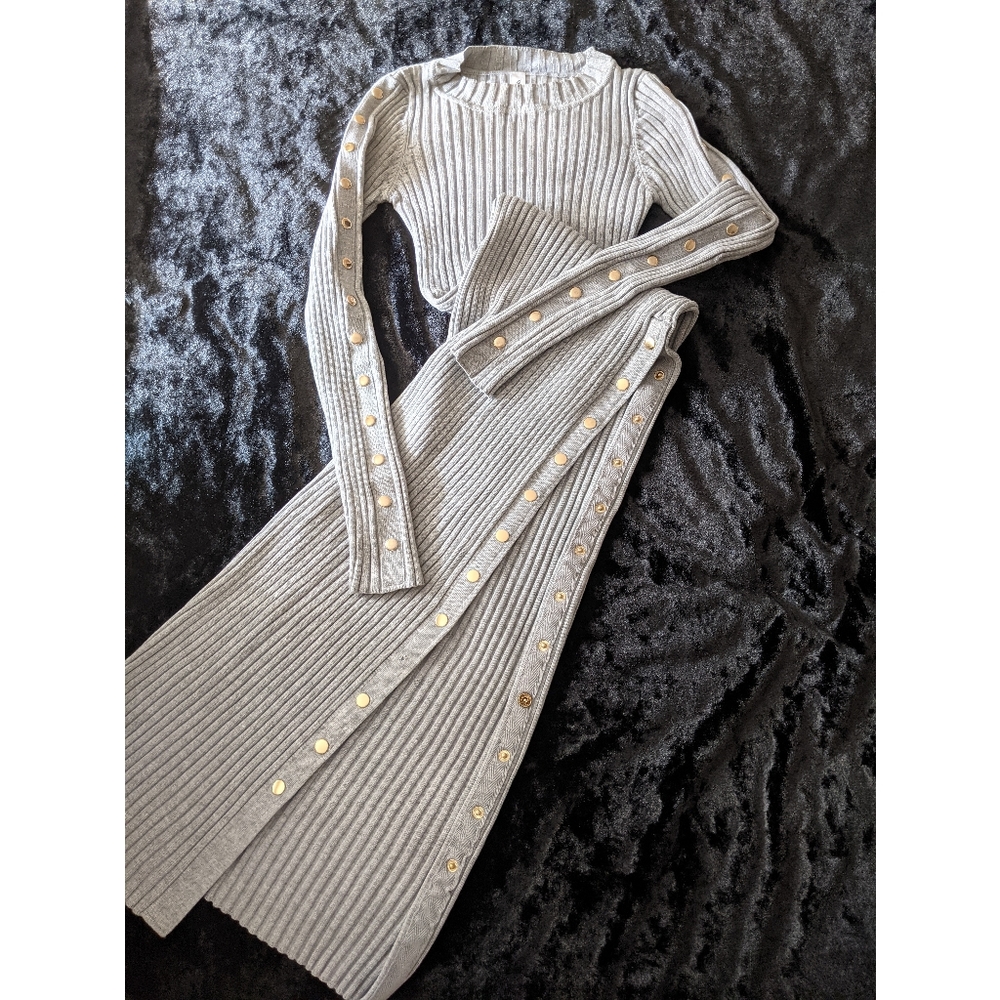 Elegant Gray Maxi Dress with Button Detail